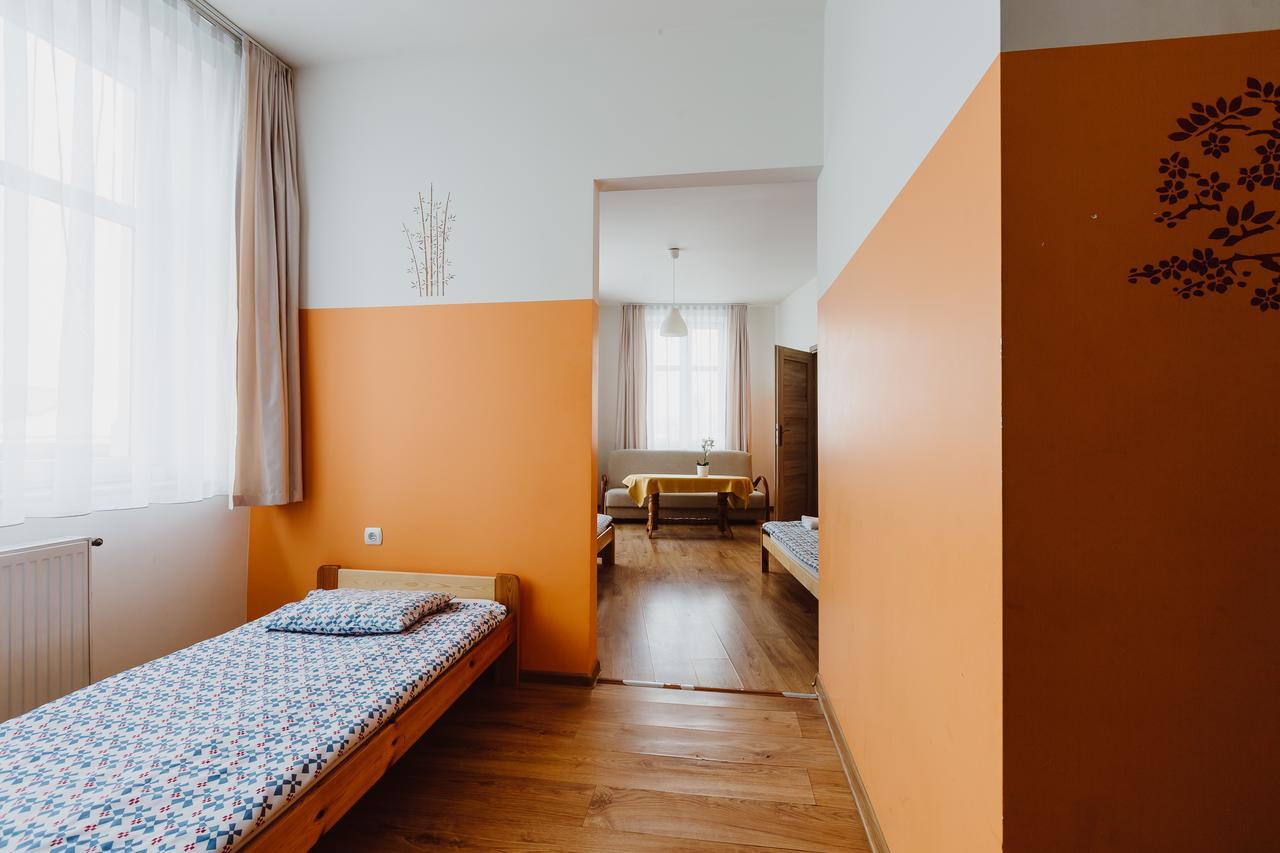 Hostel Tara Krakow Exterior photo