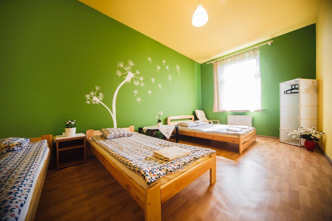 Hostel Tara Krakow Exterior photo